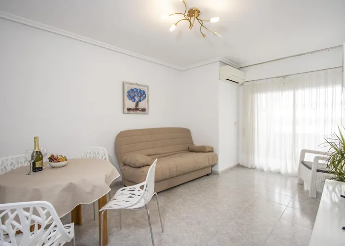 Апартаменты Monserrate Id126 Торевьиа